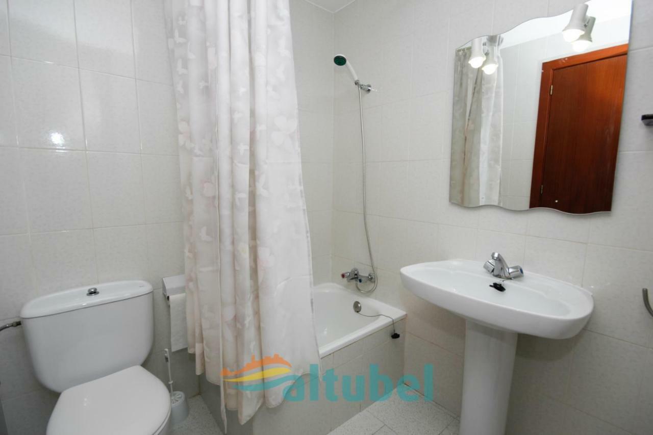 Edificio Esmeralda Apartment เพนิสโคลา ภายนอก รูปภาพ